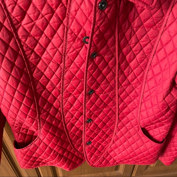 Rafaella Women’s sz4 red quilted jacket with piping, snap closure w/open pockets - Picture 5 of 7